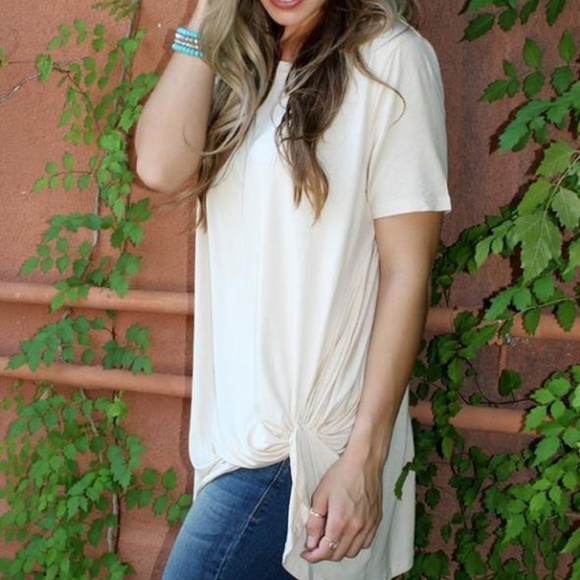 Let's Get Knotty Top - Picture 2 of 3